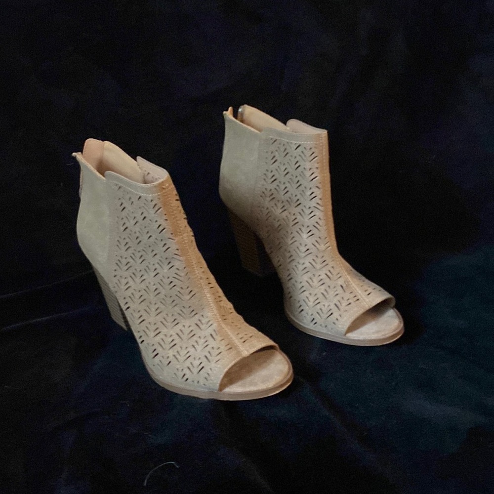 Open toe taupe block heels